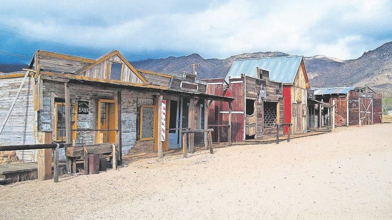 Chloride (north of Kingman)