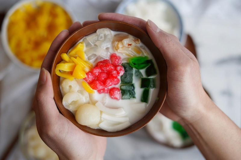 Che (Vietnamese Sweet Dessert Soup)