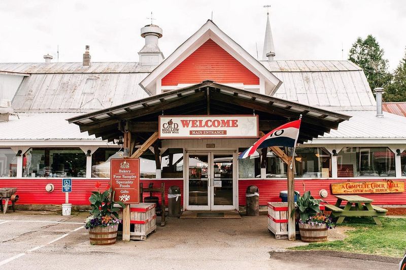 Cold Hollow Cider Mill — Waterbury Center