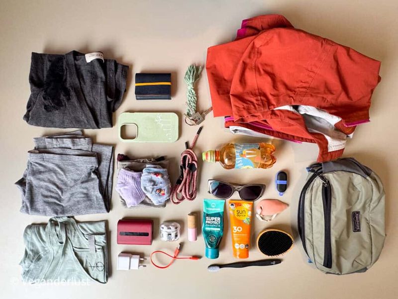 Pack Light or “Naked”