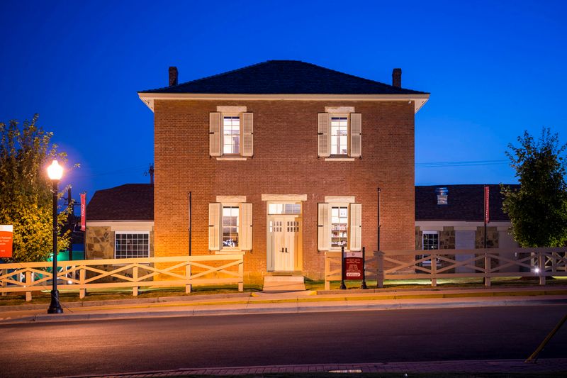 Cherokee National Supreme Court Museum