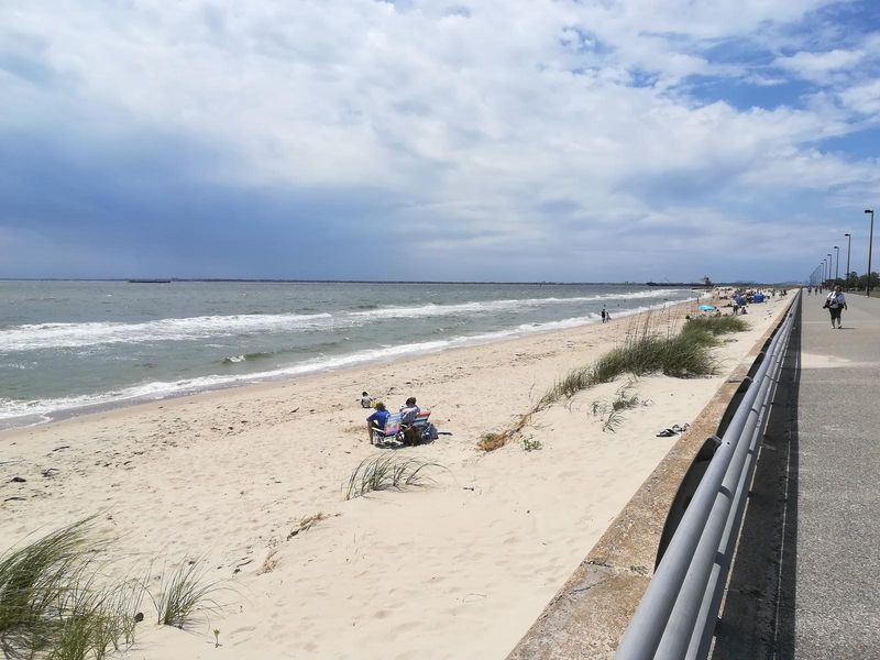 Outlook Beach — Fort Monroe (Hampton)