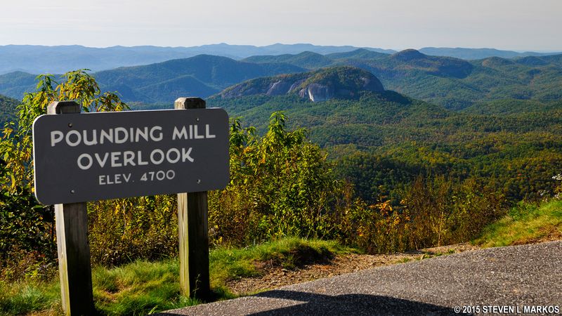 Pounding Mill Overlook (MP 413.2)