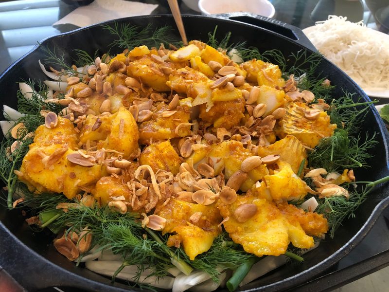 Cha Ca (Turmeric Fish with Dill)