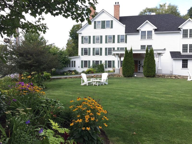 Breakfast on the Connecticut – Lyme, NH