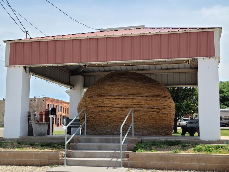 World’s Largest Ball of Twine