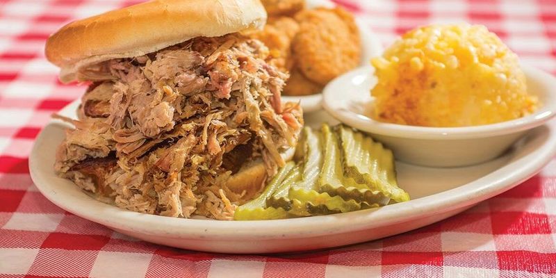 Bobby D’s Merchant St. BBQ (Emporia, KS)