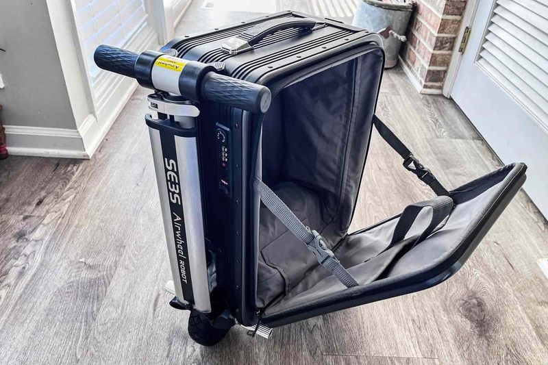LED-Lit Interiors for Easy Packing