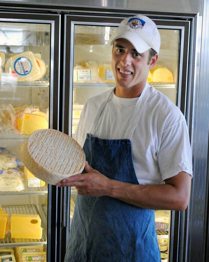Union Star Cheese Factory (Fremont)