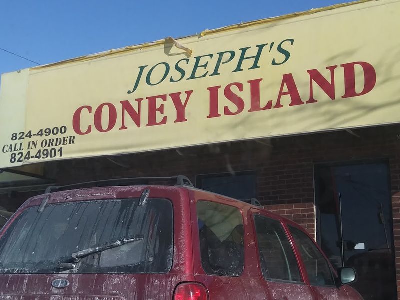 Joseph's Coney Island (Far East Jefferson)