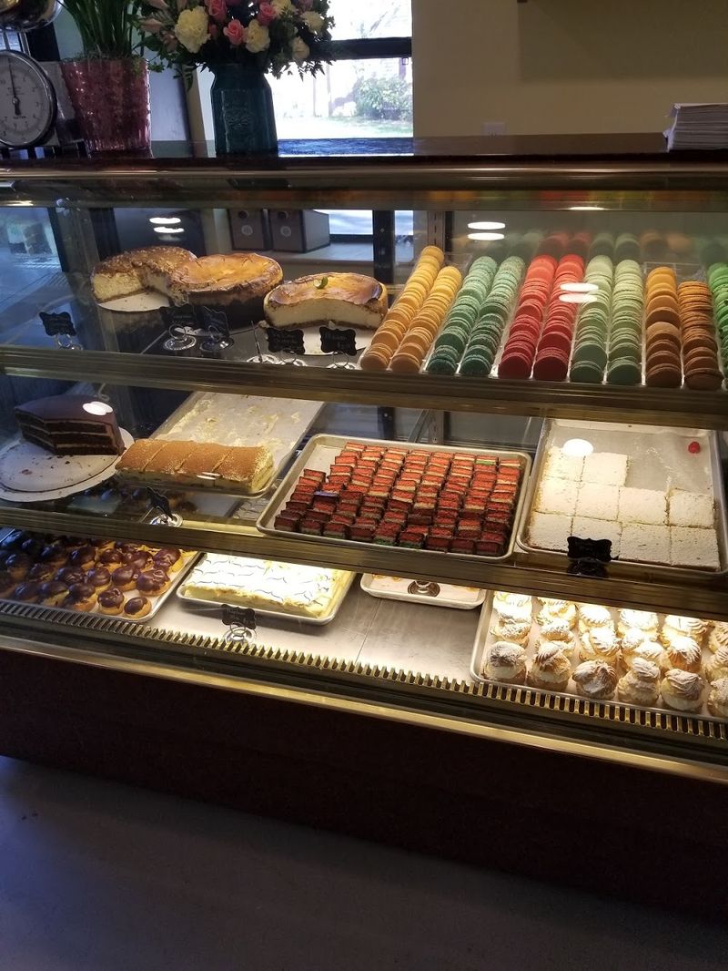Villani's Bakery - Charlotte