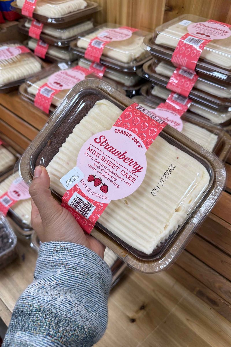 Strawberry Mini Sheet Cake