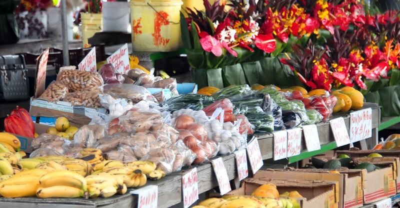 Savor Farm-Fresh Flavors at Roadside Gems
