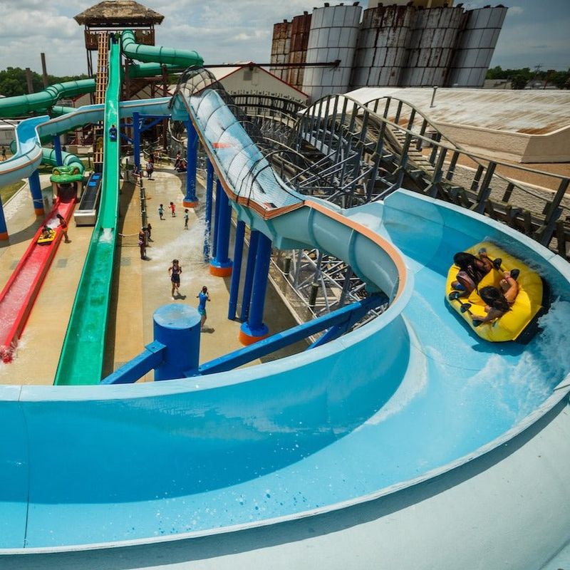 Mad Raft Water Coaster's Uphill Water Propulsion