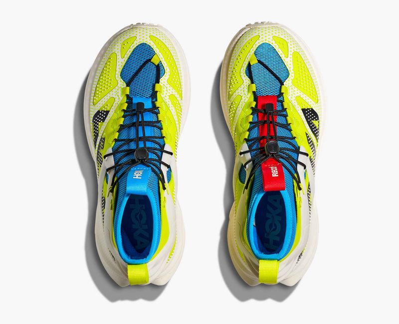 Carbon Plate Delivers Spring-Loaded Steps