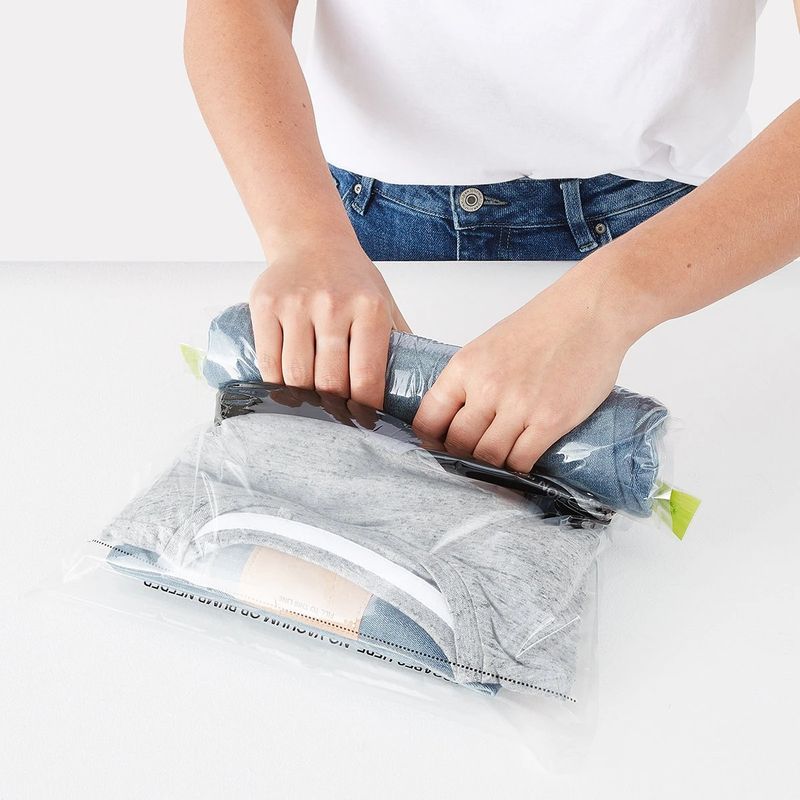 Budget Manual Compression Bag (Kmart Social Sensation)