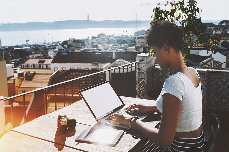 Fast and Reliable Internet Infrastructure