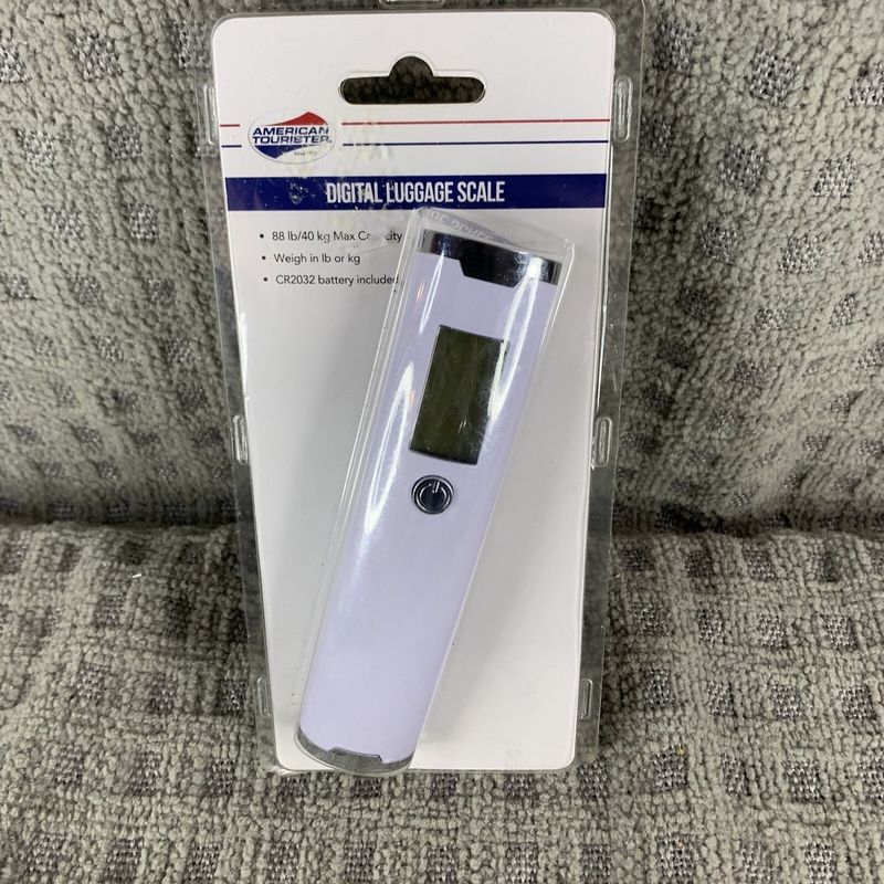 American Tourister Digital Luggage Scale