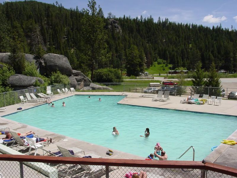 Lolo Hot Springs