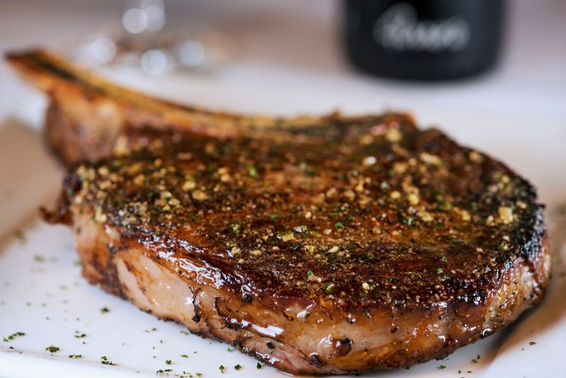 Perry’s Steakhouse & Grille