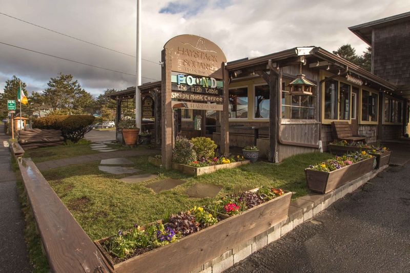 Sleepy Monk Coffee Roasters – Near Cannon Beach
