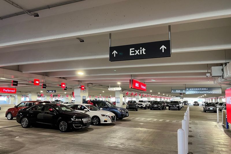 Book Rental Cars at Airport Locations