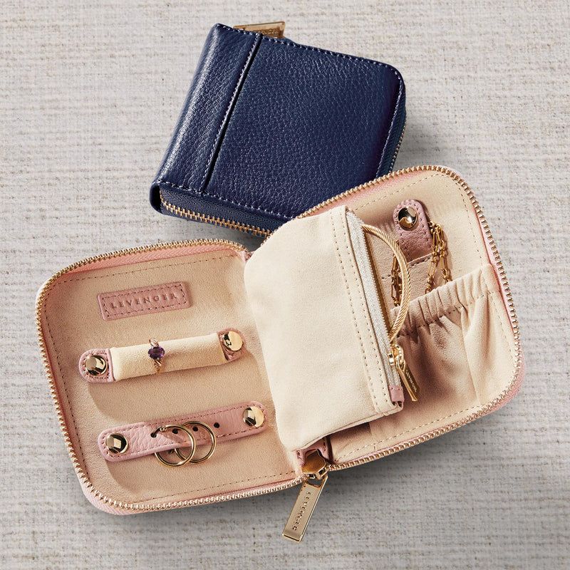 Stylish Travel Jewelry Organizer