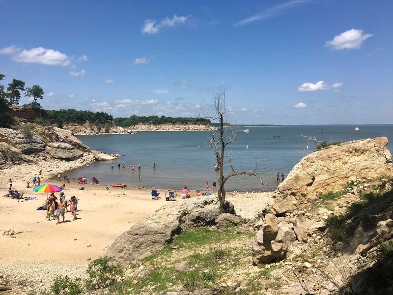 Denison and Lake Texoma (≈1.25–1.5 hrs)