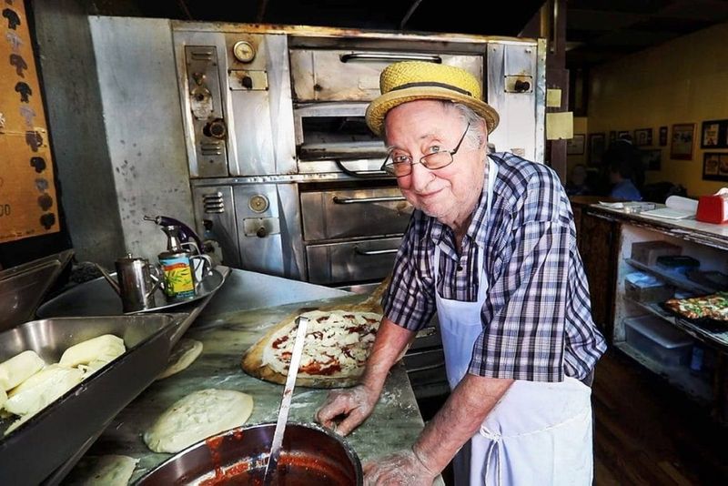 Di Fara Pizza – Brooklyn, New York