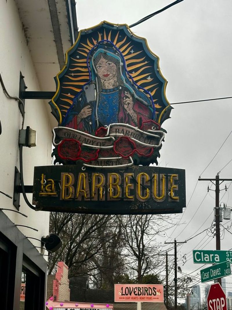 la Barbecue (East César Chávez)