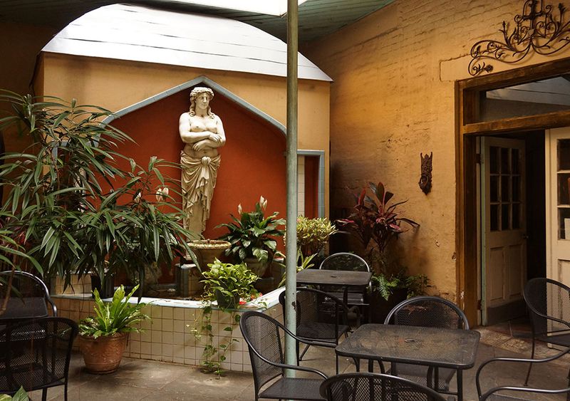 Croissant D'Or: French Quarter's Hidden Courtyard Gem