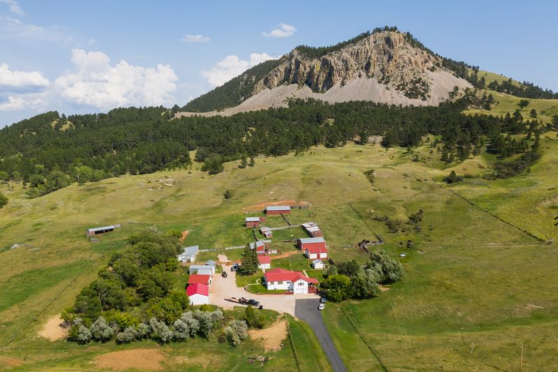 A Scenic Base for Black Hills Road Trips