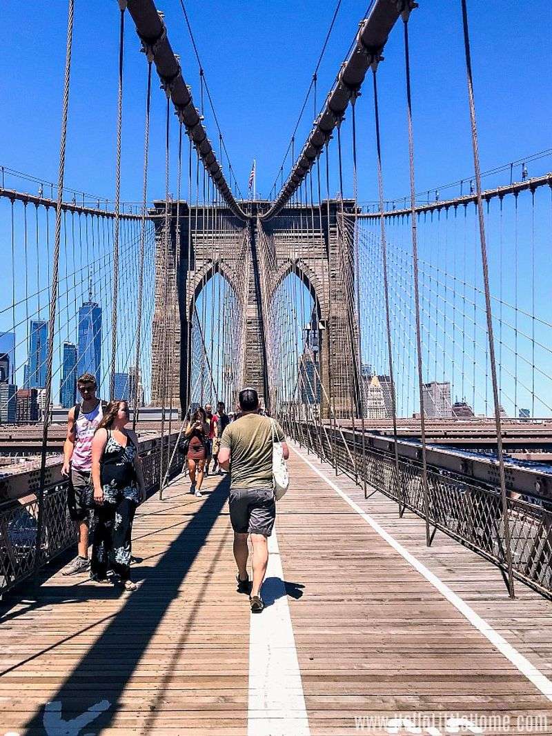 Brooklyn Bridge Pedestrian Walkway