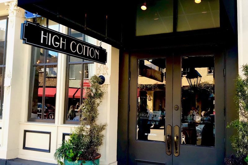 High Cotton (East Bay St, French Quarter)