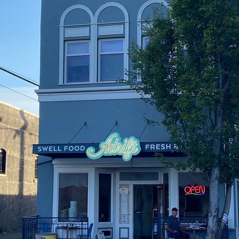 Adrift Restaurant – Anacortes