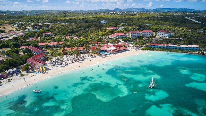 Pineapple Beach Club Antigua (Antigua)