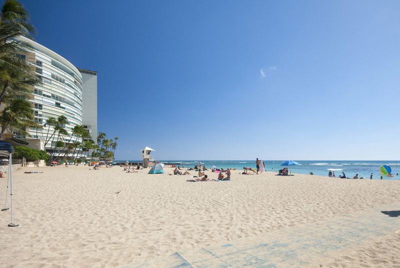 Sans Souci (Kaimana) Beach, Waikīkī