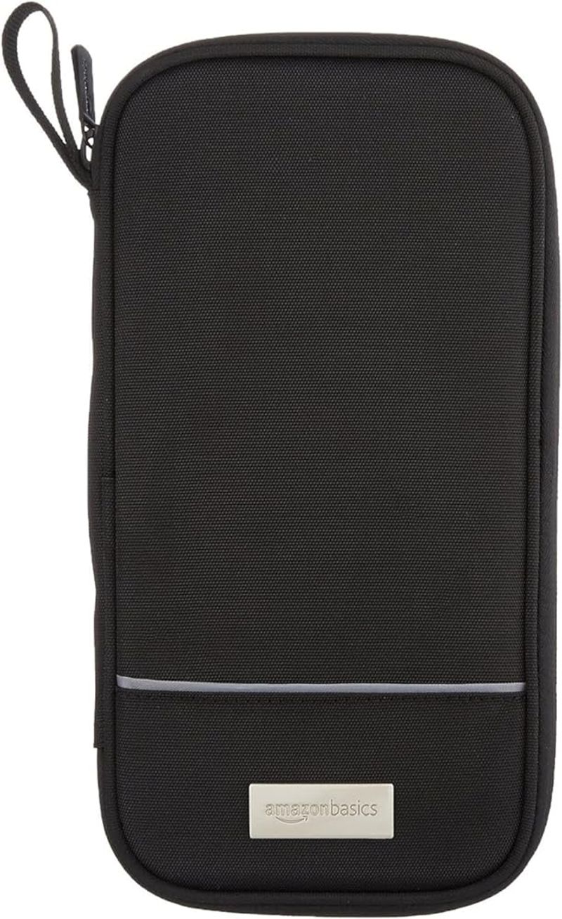 AmazonBasics RFID Passport Holder: No-Frills Efficiency