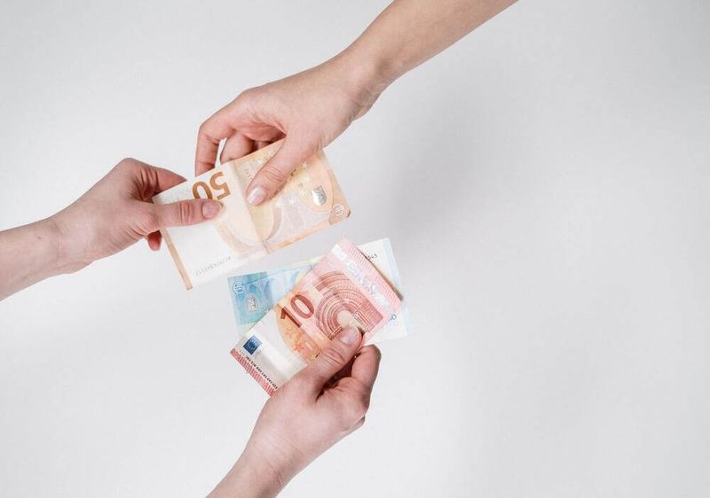 Money Becomes The Silent Relationship Killer