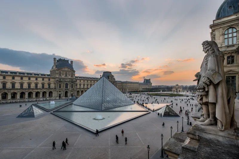Louvre Museum (Paris)