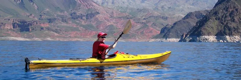 Lake Mead National Recreation Area (≈40–60 mins)