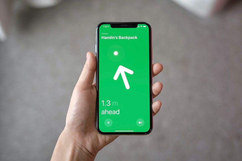 Close-range “Precision Finding” is iPhone-11-and-newer