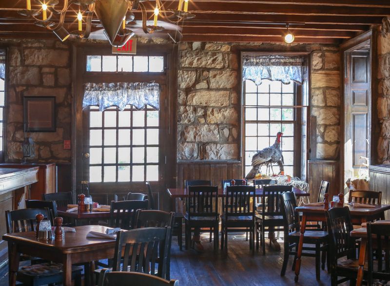 Old Talbott Tavern