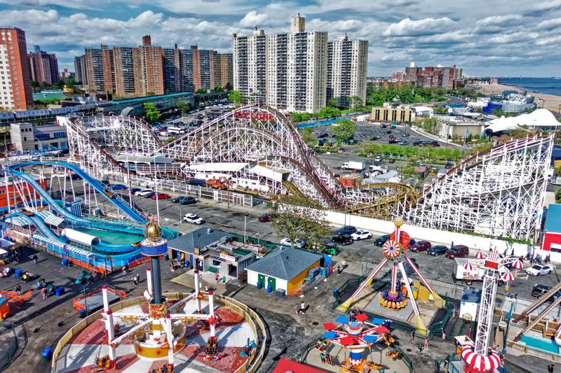 Luna Park (Coney Island, New York) – Opened 1903
