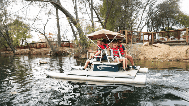 Paddle the lake