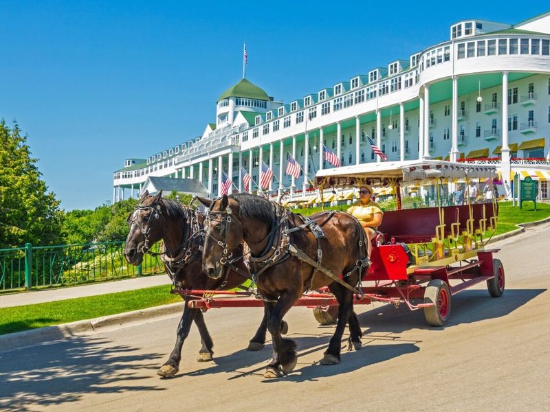 Mackinac Island, Michigan: Timeless Car-Free Paradise