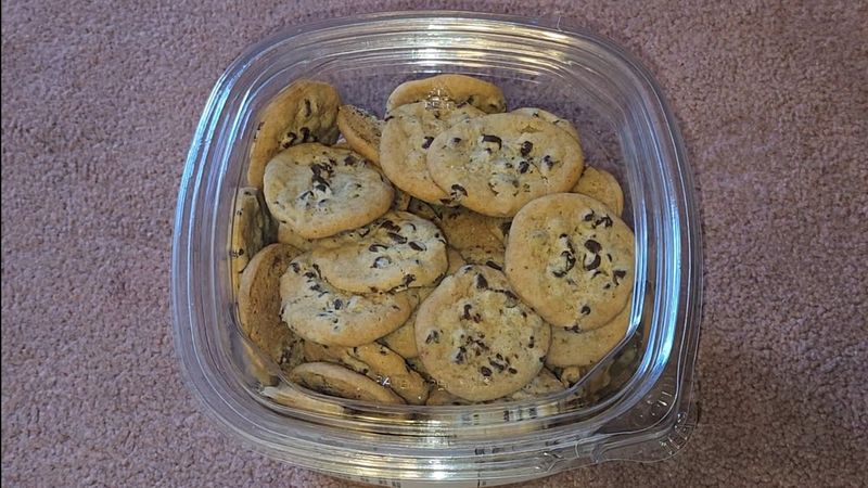 Mini chocolate chip cookies