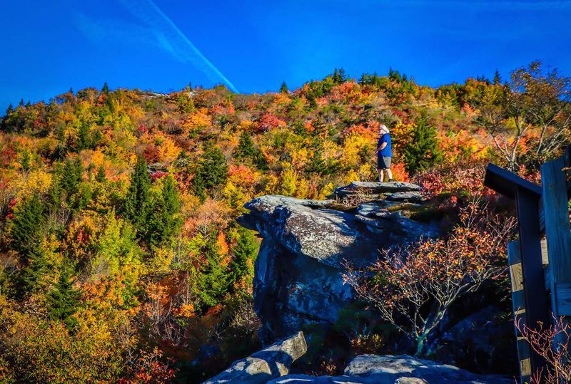A Vibrant Climbing Community & Stunning Seasons