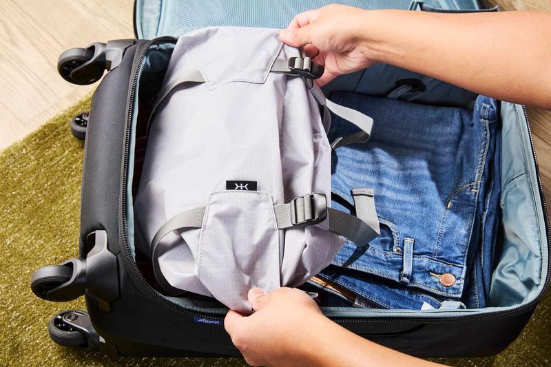 Knack Compressible Shoe Bag – The Space Magician