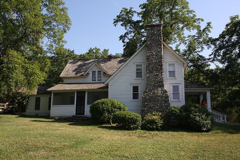 Mansfield, Missouri: Little Town on the Prairie